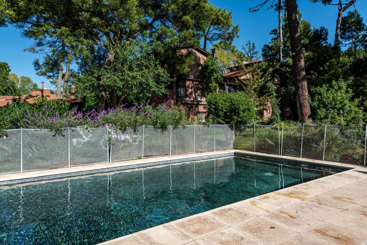 Cabanas Baden Baden Villa Carilo Exteriör bild