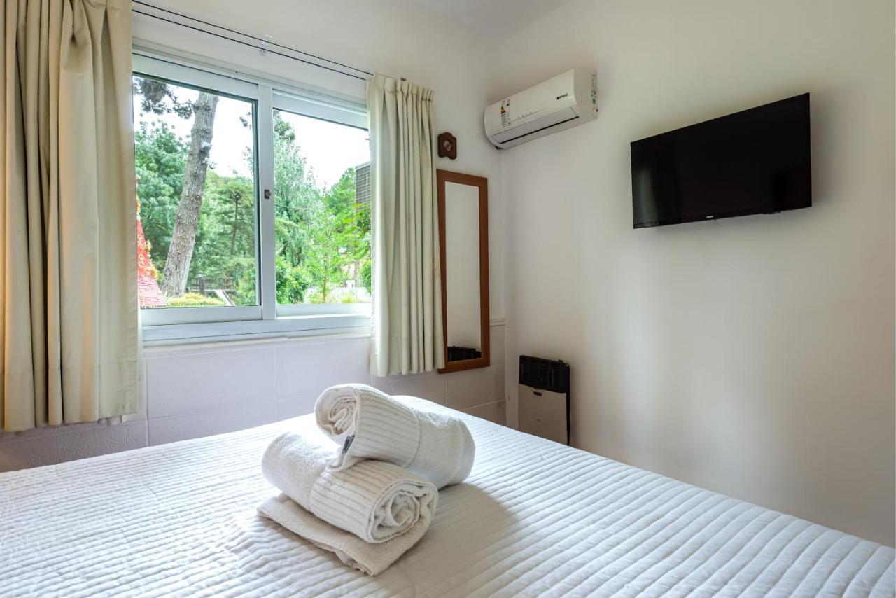 Cabanas Baden Baden Villa Carilo Exteriör bild